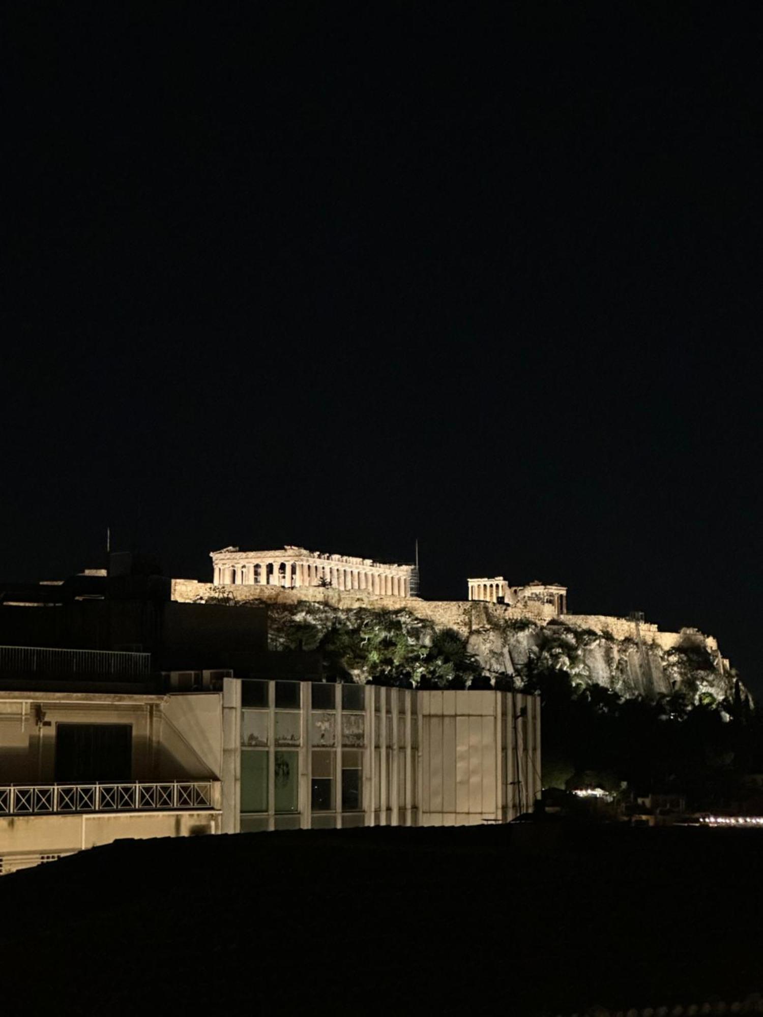 2 Bd Apt In Syntagma With Acropolis View Athens Luaran gambar